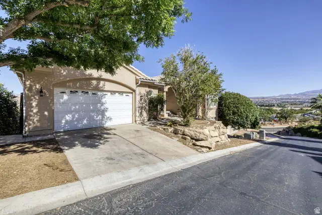 2288 S Augusta Dr, Saint George, UT 84790 - #3