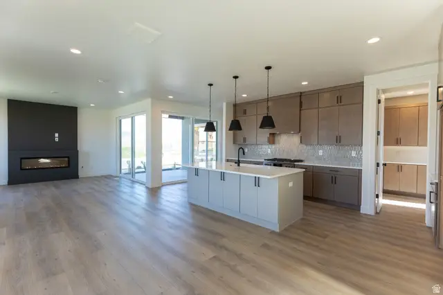 6824 W South Jordan Pkwy S #469, South Jordan, UT 84009 - #3