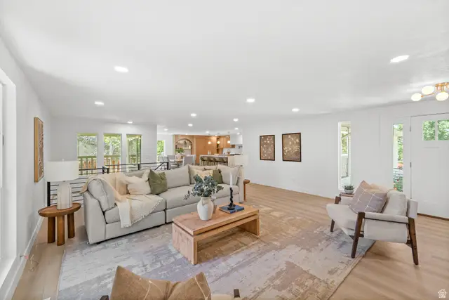 2096 E Linden Cir S, Holladay, UT 84121 - #3