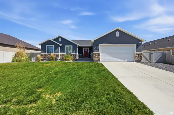 1197 E Raven Way, Eagle Mountain, UT 84005