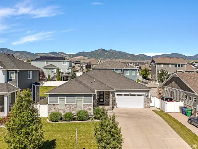 8136 S 6430 W, West Jordan, UT 84081 - #2