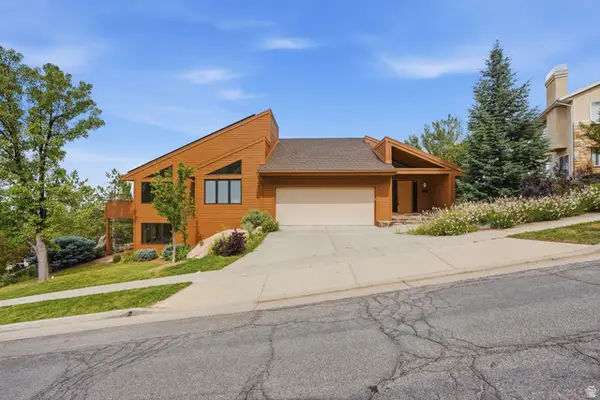 2352 S Lakeline Dr, Salt Lake City, UT 84109