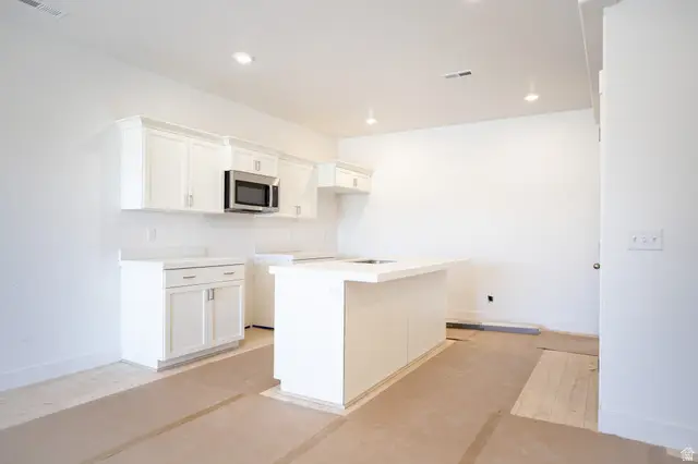 520 W 1875 N, Harrisville, UT 84404 - #3