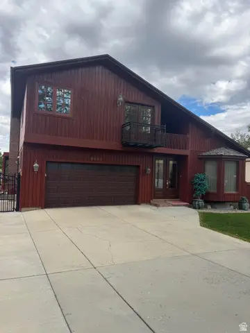 9650 S Buttonwood Dr, Sandy, UT 84092 - #2