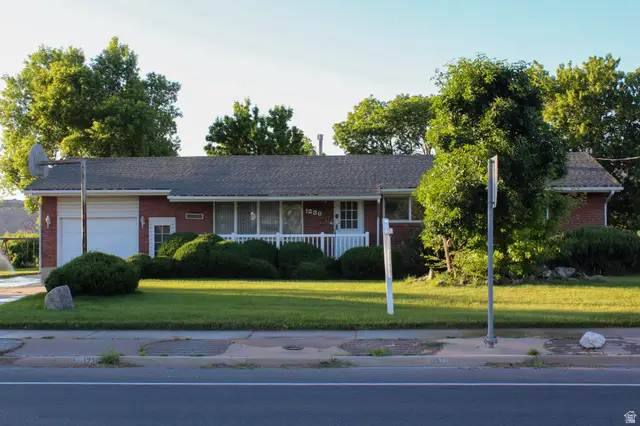 1230 E South Weber Dr, South Weber, UT 84405 - #3