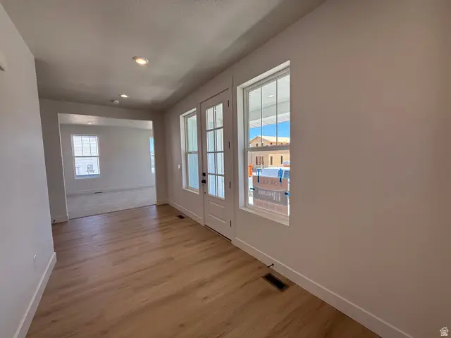 7084 W Bluefin Rd S, South Jordan, UT 84009 - #2