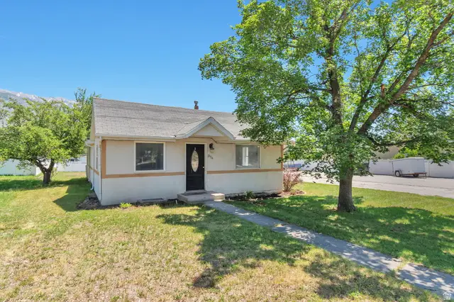 376 N 900 E, American Fork, UT 84003 - #1