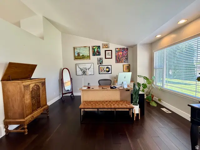 831 W Pages Ln, West Bountiful, UT 84087 - #2