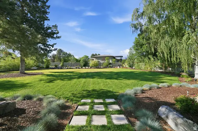 5 Apple Hill Cir, Sandy, UT 84092 - #2
