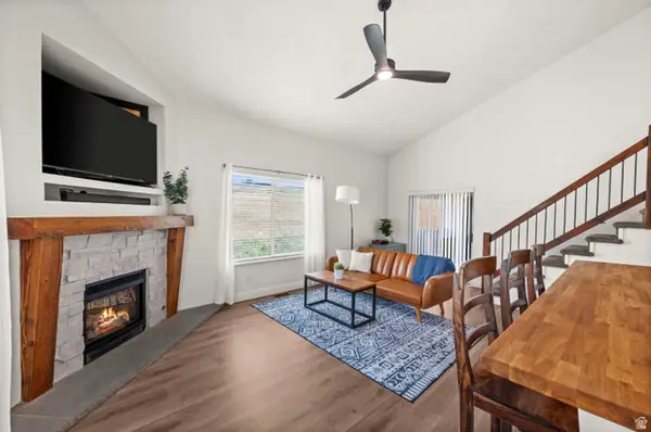 9229 S Jefferson Cv W, Sandy, UT 84070