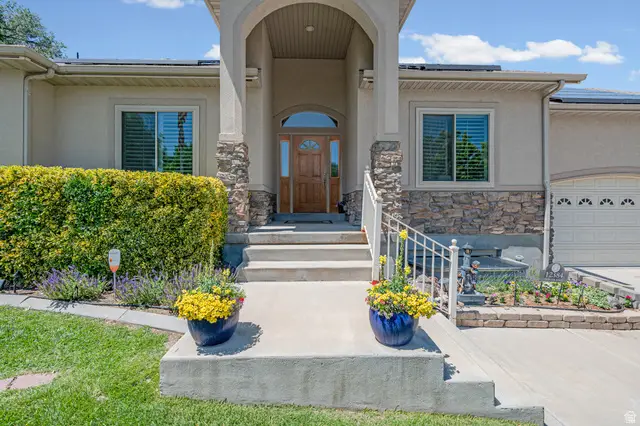 12384 S Overlook Ridge Ct, Riverton, UT 84065 - #2