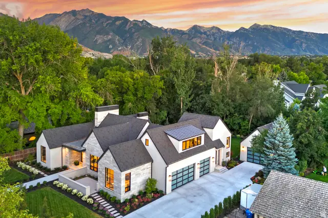 2138 E Pheasant Ln, Holladay, UT 84121 - #1