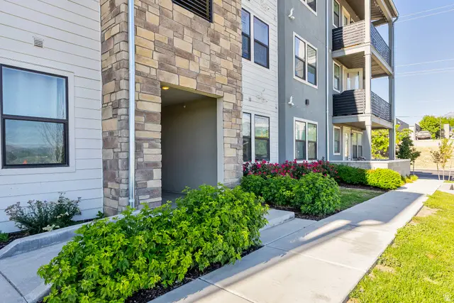 8395 S Iris Lumi Ln #203, Midvale, UT 84047 - #2