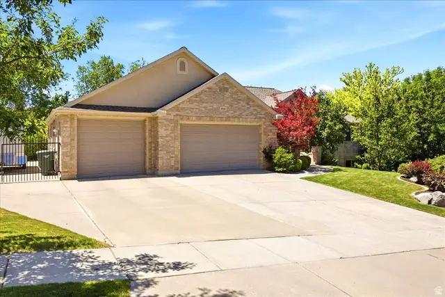 1561 E Lakeview Way S, Ogden, UT 84403 - #1