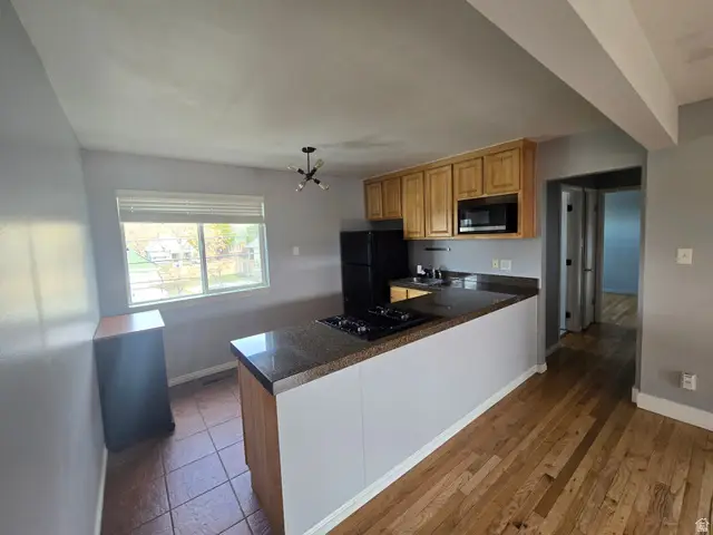 650 N 300 W #206, Salt Lake City, UT 84103 - #3