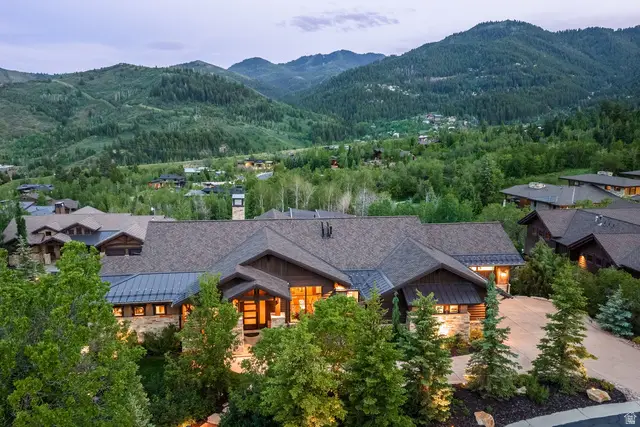 8887 Parleys Ln, Park City, UT 84098 - #3