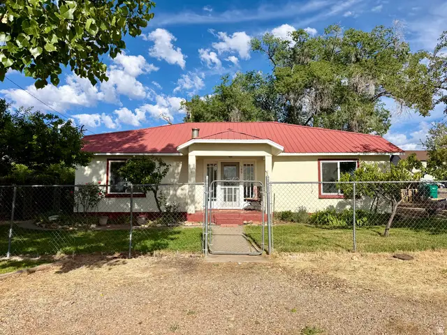 189 N 200 W, Blanding, UT 84511 - #1