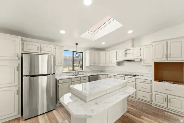 1350 W 300 N #14, Clearfield, UT 84015 - #2