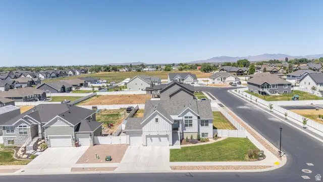 3561 S Green Farm Way, West Haven, UT 84401 - #3