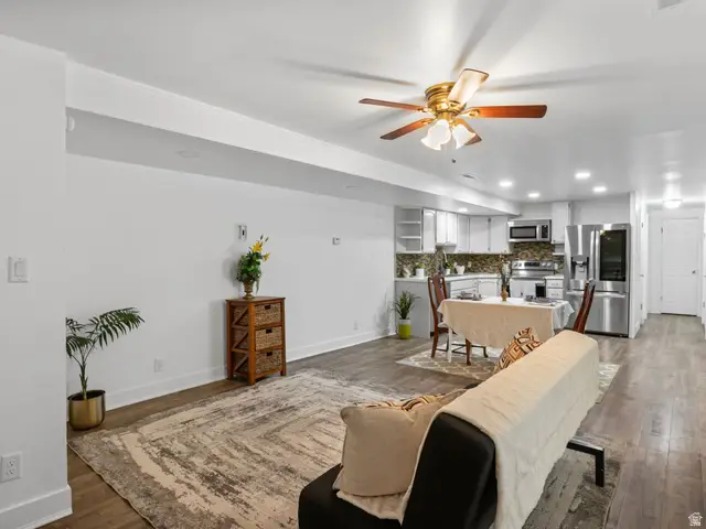 1661 Willowbrook Dr, Provo, UT 84604 - #3