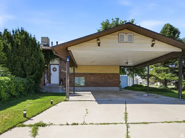 3695 W 4700 S, Roy, UT 84067 - #1