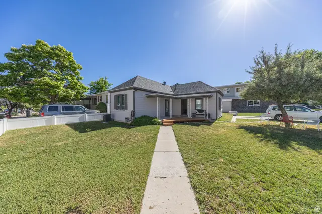 4911 S Center St, Murray, UT 84107 - #2
