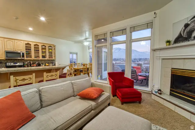 12091 S Lampton View Dr W, Riverton, UT 84065 - #3