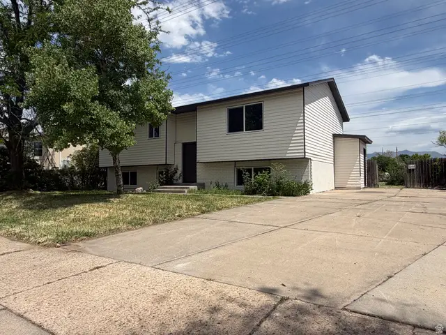 2236 S 300 W, Clearfield, UT 84015 - #1