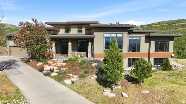 492 N Marathon Cir, Salt Lake City, UT 84108