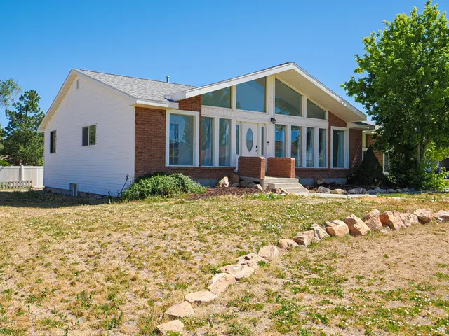 48 Orchard Ln, Grantsville, UT 84029 - #2