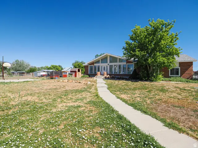48 Orchard Ln, Grantsville, UT 84029 - #3