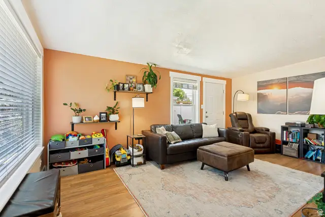 5981 S Starlite Dr W, Murray, UT 84107 - #3