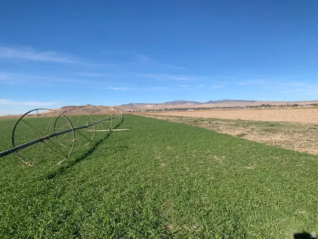 9225 S Avery Lynn Cir W #5, Centerfield, UT 84622 - #1
