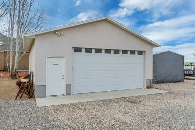 791 E Saddle Rd, Grantsville, UT 84029 - #3