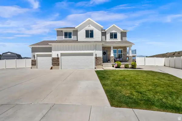 1857 E Thunder Gulch Rd, Eagle Mountain, UT 84043