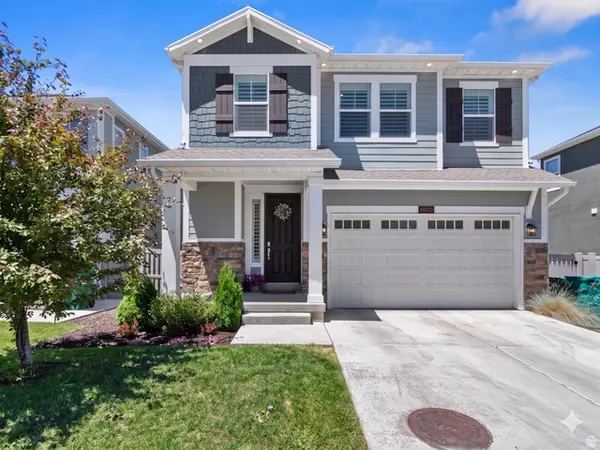 10039 N Dahlia Ln #32, Cedar Hills, UT 84062
