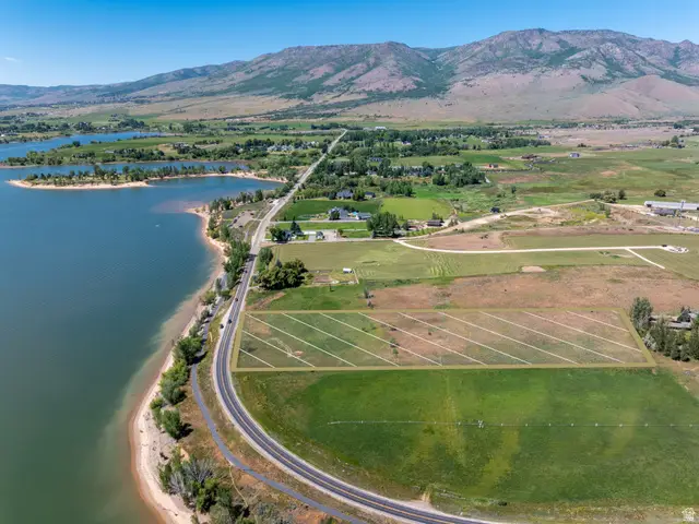 576 N 7100 E, Huntsville, UT 84317 - #3