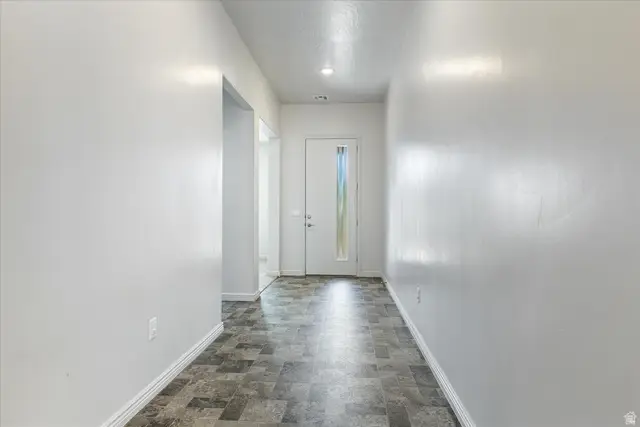 3678 E Mesa Rock Dr, Saint George, UT 84790 - #3