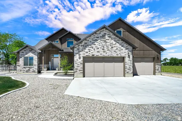 643 S 4100 W, Ogden, UT 84404 - #1