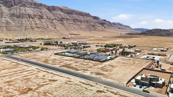 1297 W 4300 S #15, Hurricane, UT 84737