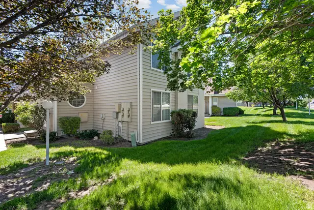 5458 S Lighthouse Rd, Taylorsville, UT 84123 - #2