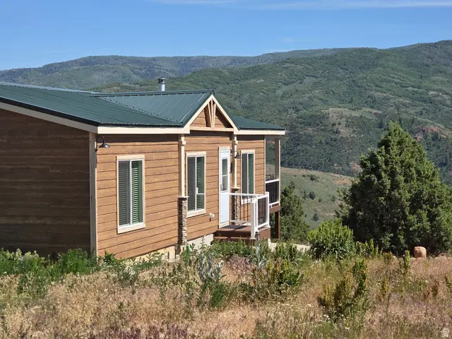 2924 N Water Canyon Ave, Huntsville, UT 84317 - #1