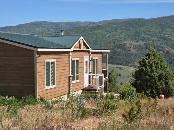 2924 N Water Canyon Ave, Huntsville, UT 84317