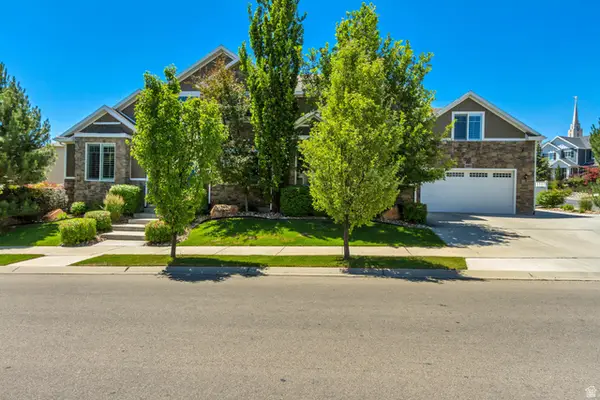 3961 W Coastal Dune Dr, South Jordan, UT 84009