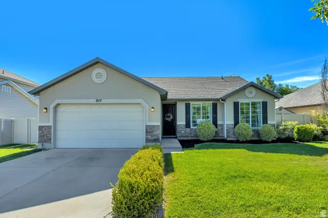 977 N Fox Hollow Dr, North Salt Lake, UT 84054 - #1