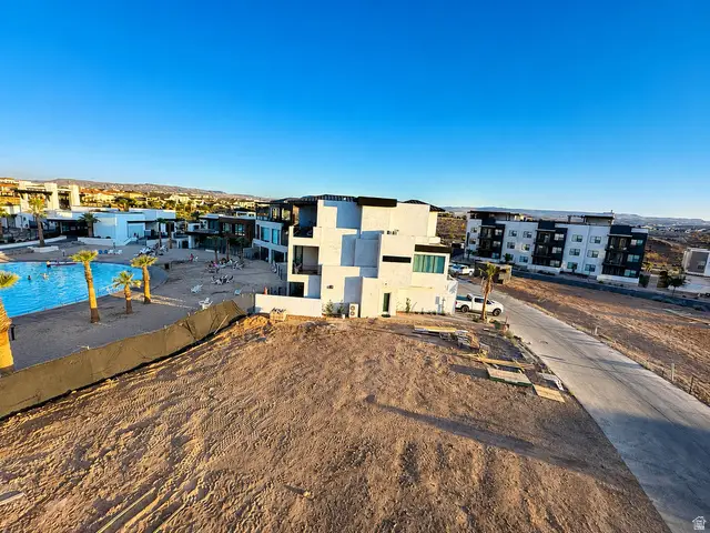 5467 S Copper Pearl Ln, Saint George, UT 84790 - #3