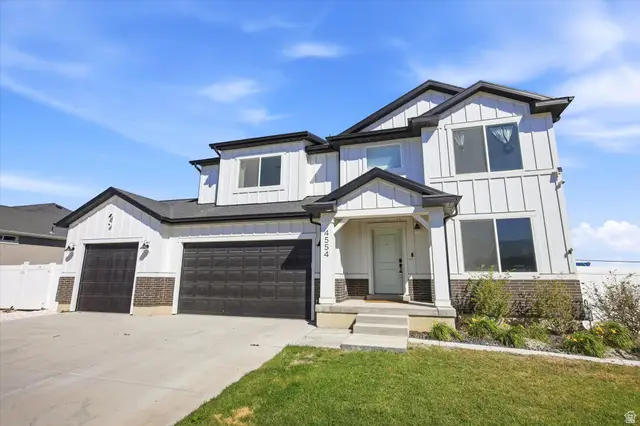 4554 N Mt Ellen St, Eagle Mountain, UT 84005 - #3