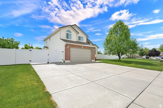 2334 N 2350 W, Clinton, UT 84015 - #2