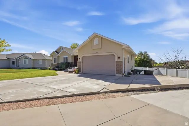 593 N 870 W, West Bountiful, UT 84087 - #2
