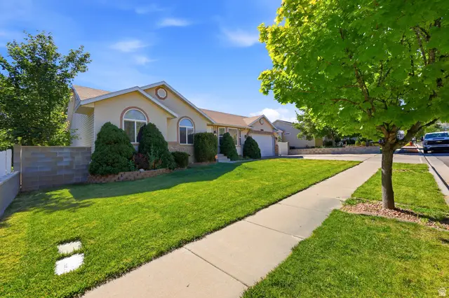 14053 S Lowe Peak Dr, Riverton, UT 84096 - #3